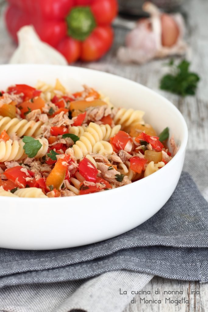 Light Tuna and Peppers Pasta