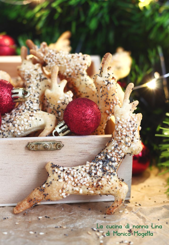 Perfect reindeer crackers for Christmas