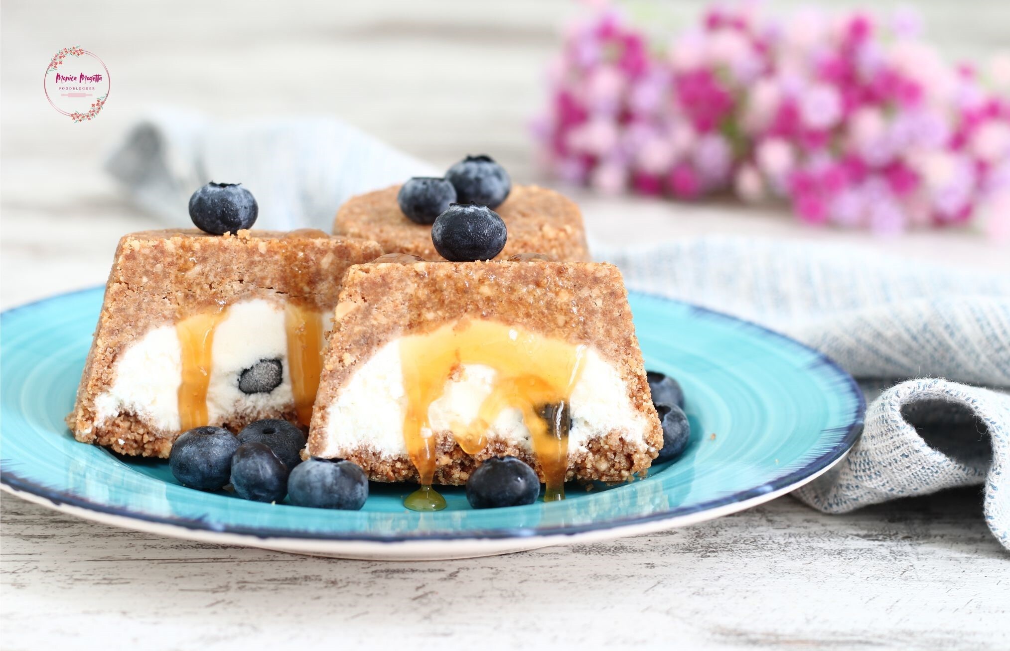 Delicious and Quick No-Bake Sweet Mini Cakes