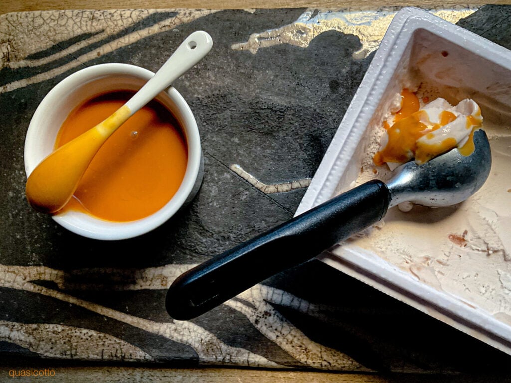 Liquid Salted Caramel for Ice Cream and Panna Cotta