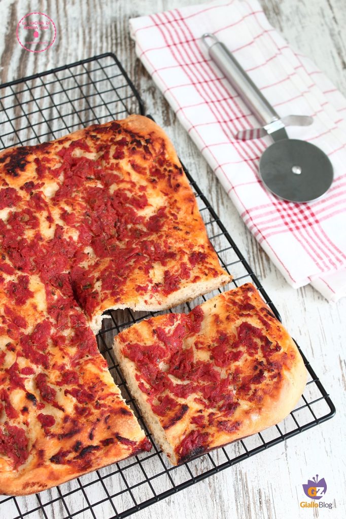 Red Pizza in a Pan | Grandma Lina's Kitchen