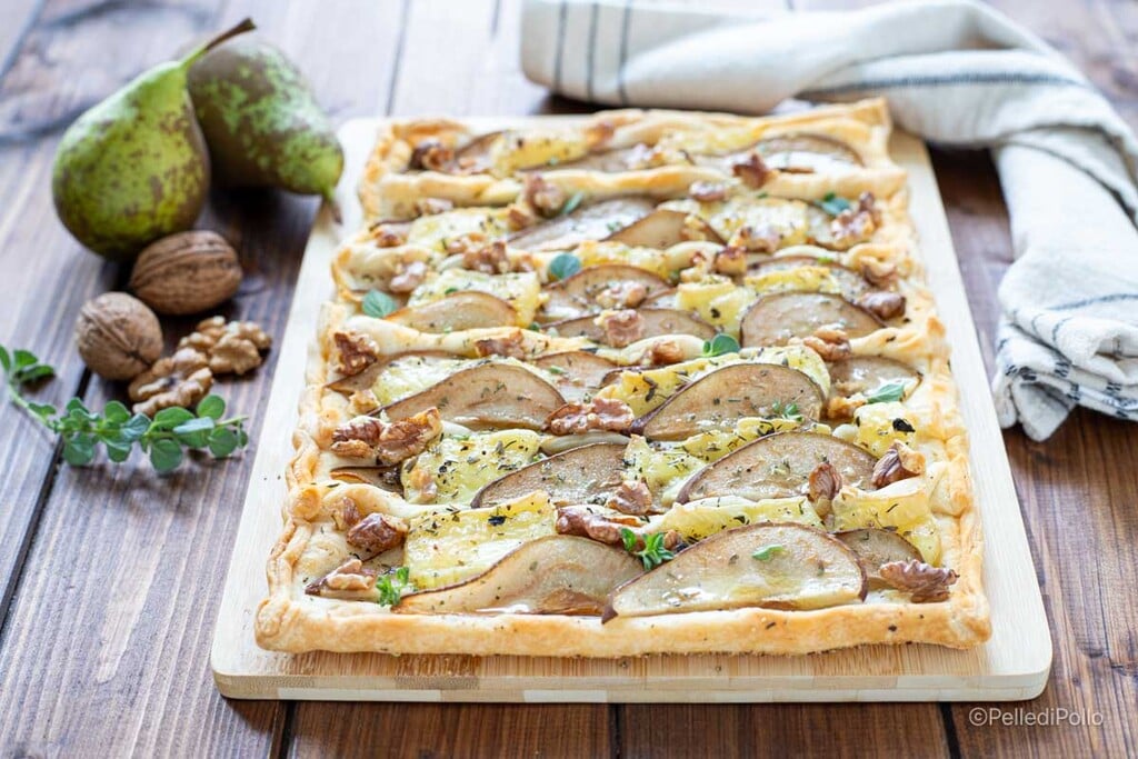 puff pastry tart with pears and brie