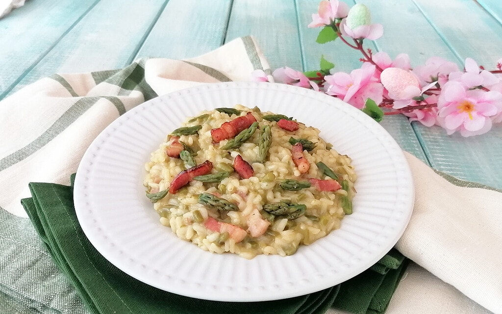 ASPARAGUS AND CRISPY PANCETTA RISOTTO