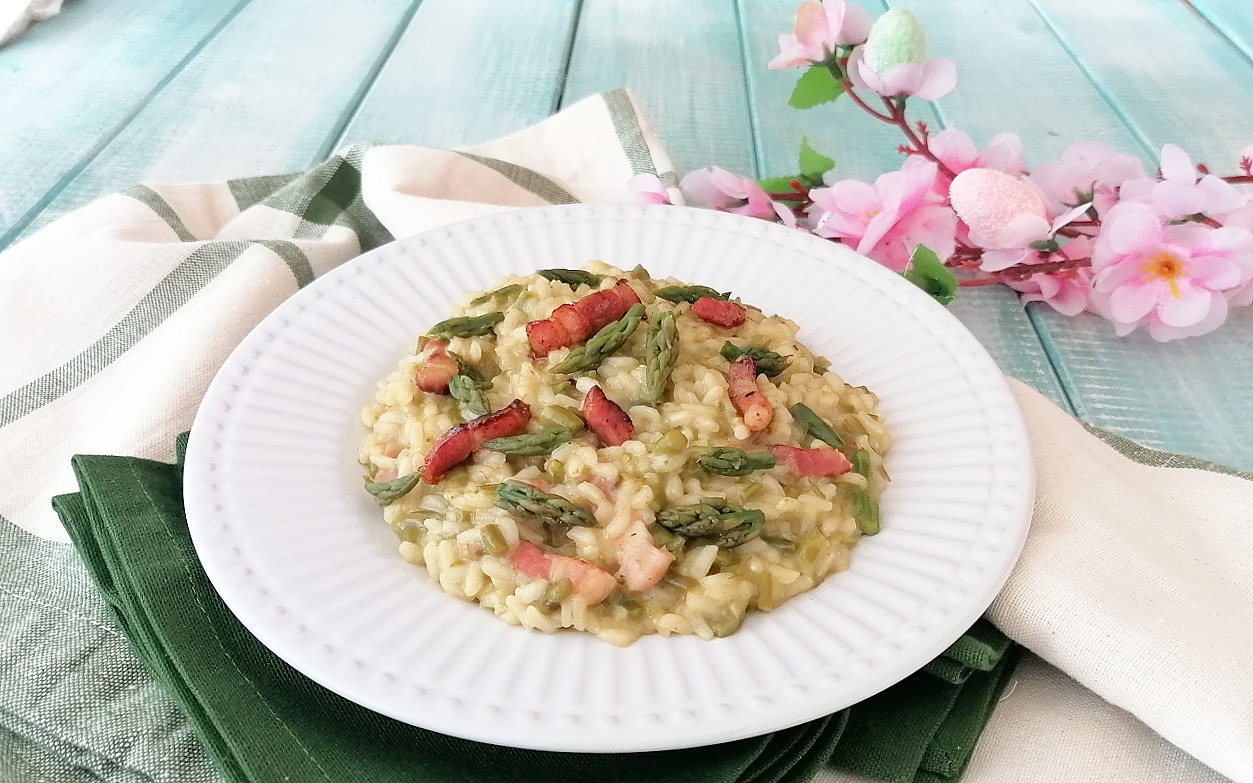 ASPARAGUS AND CRISPY PANCETTA RISOTTO