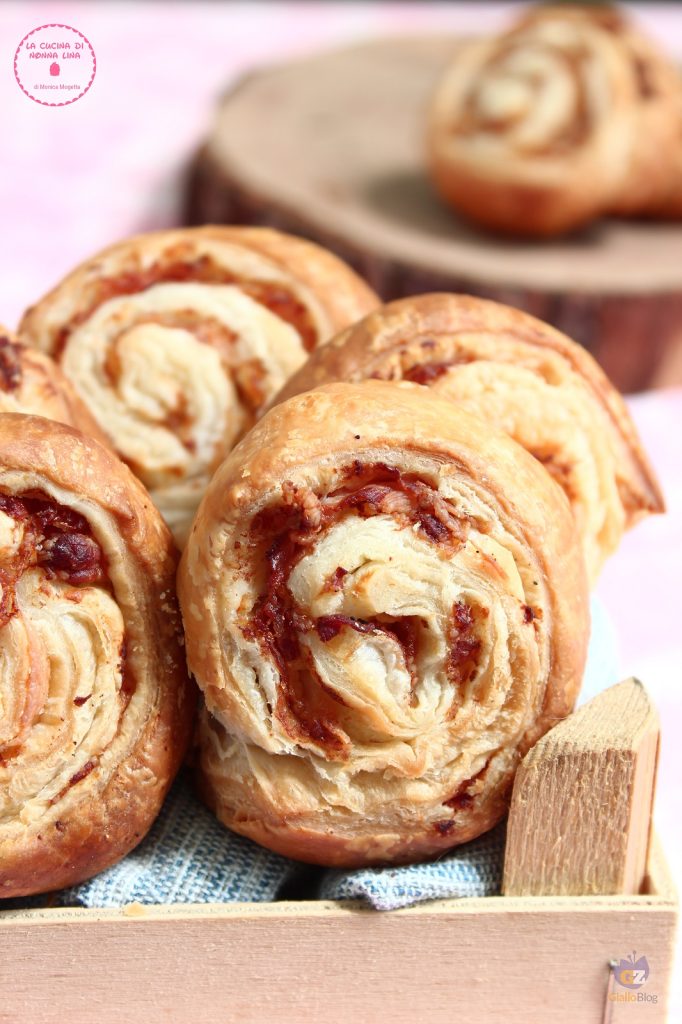 Savory swirls with bacon | Grandma Lina's kitchen
