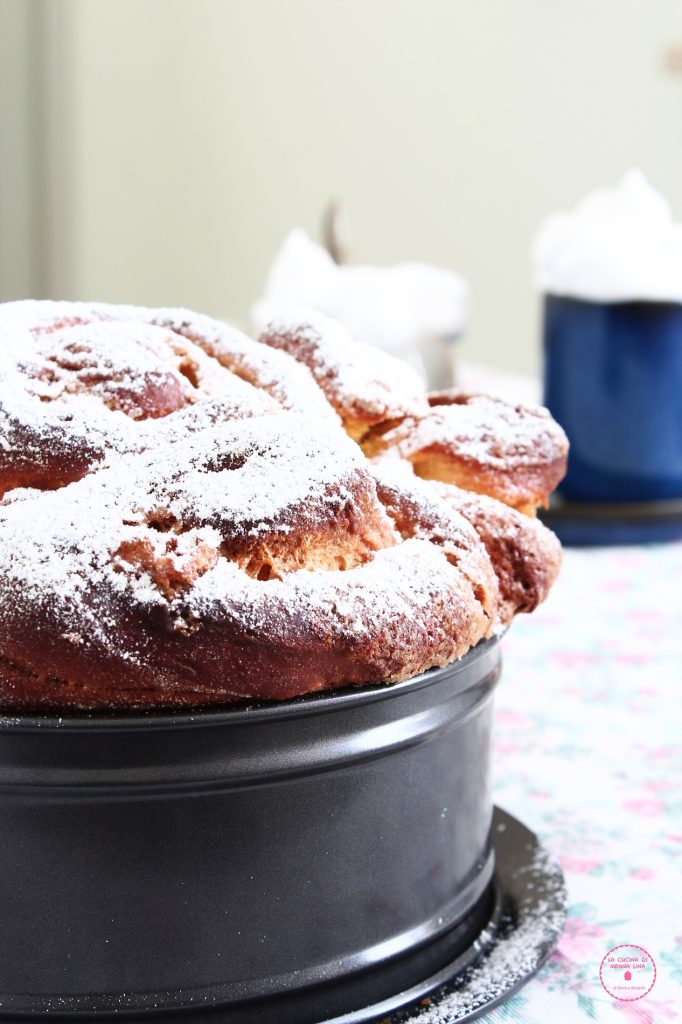 Soft and Fragrant Rose Cake