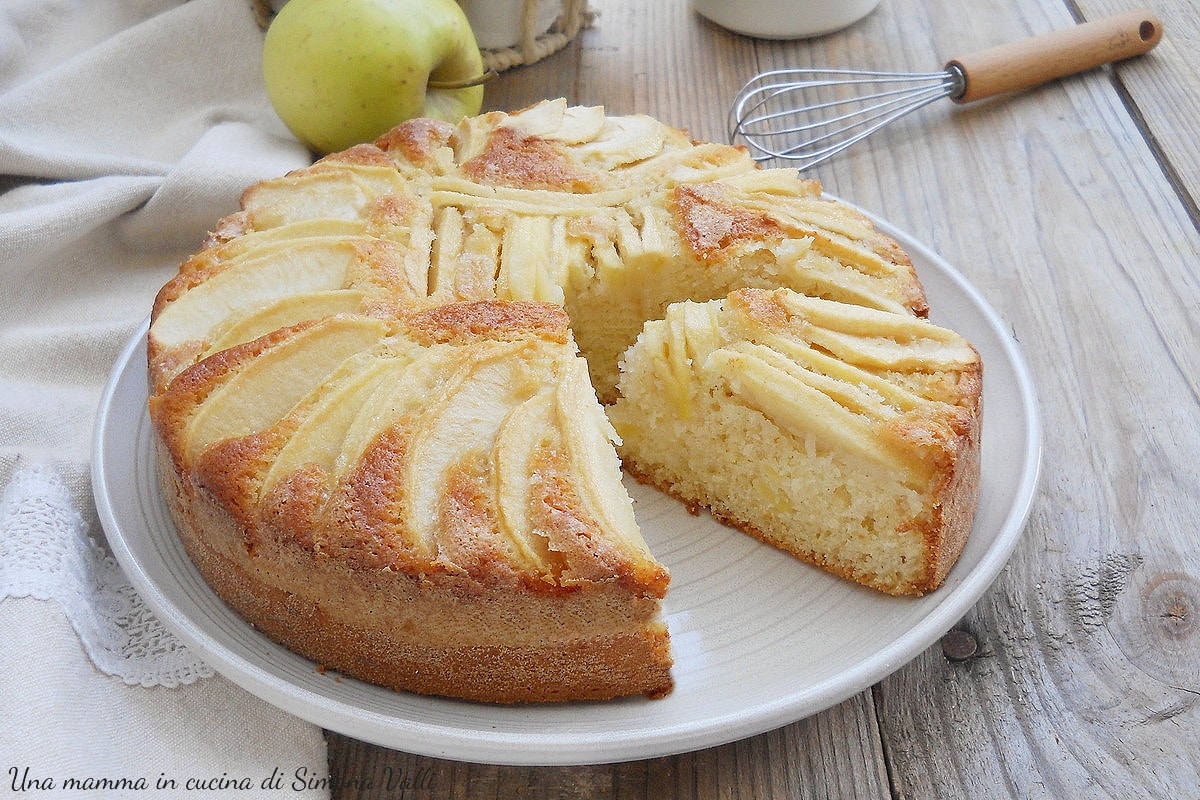 Soft Apple Cake Grandma’s Recipe
