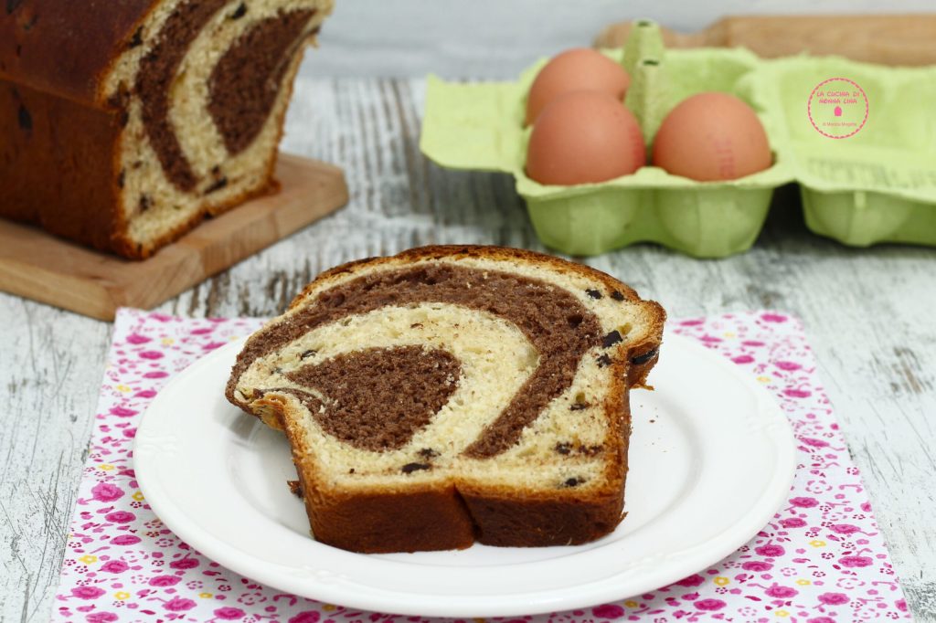 Soft Marbled Plumcake