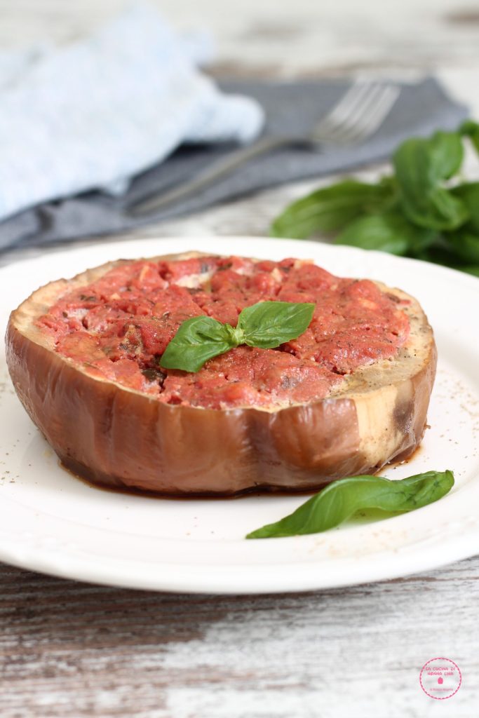 Stuffed Eggplants with Tomato