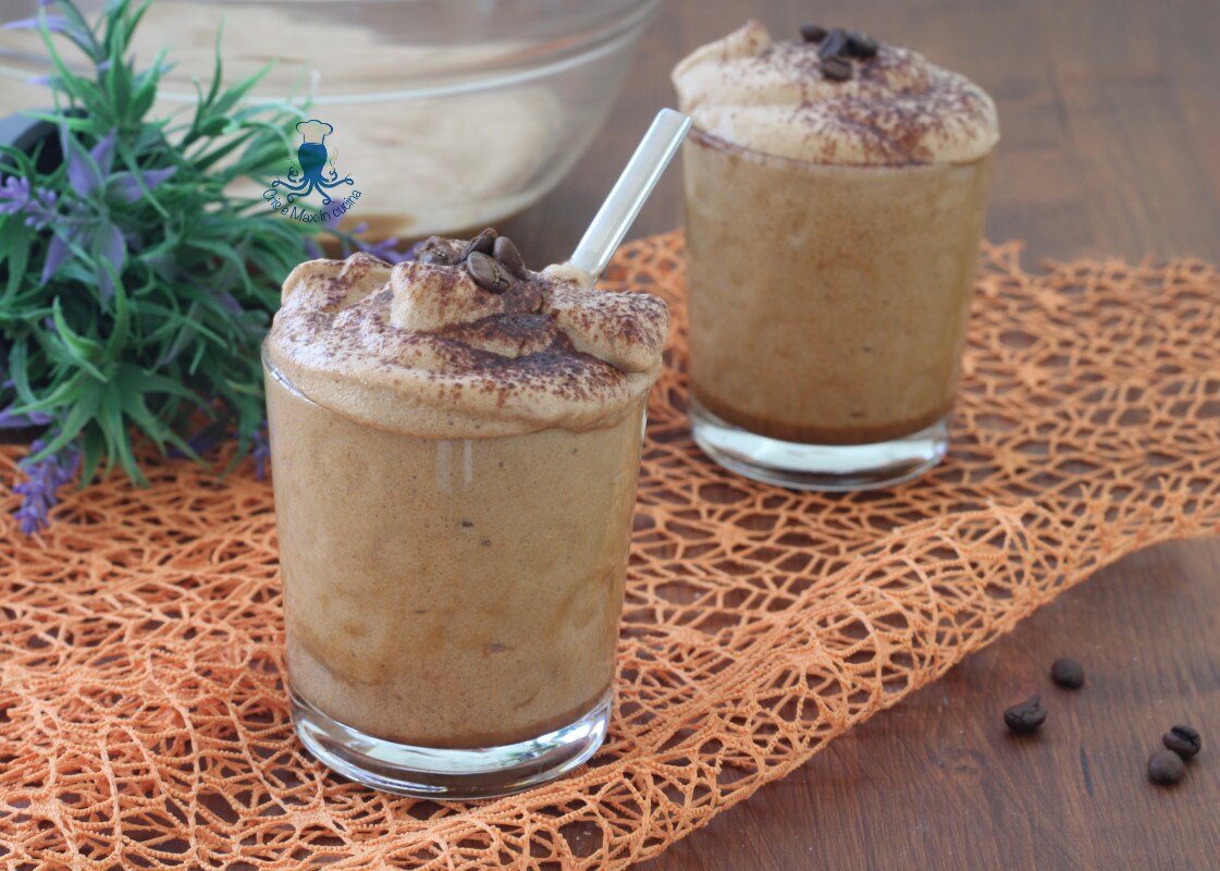 Water-Based Coffee Cream with Cocoa, Quick and Light