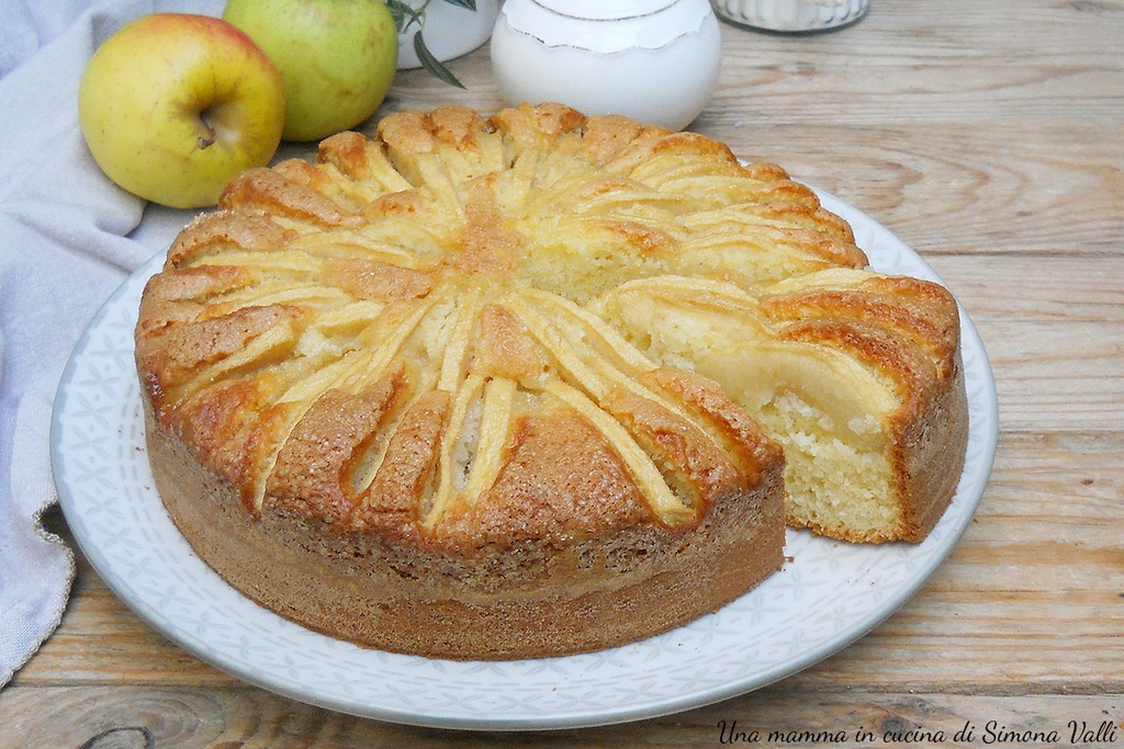 yogurt and apple cake oriz