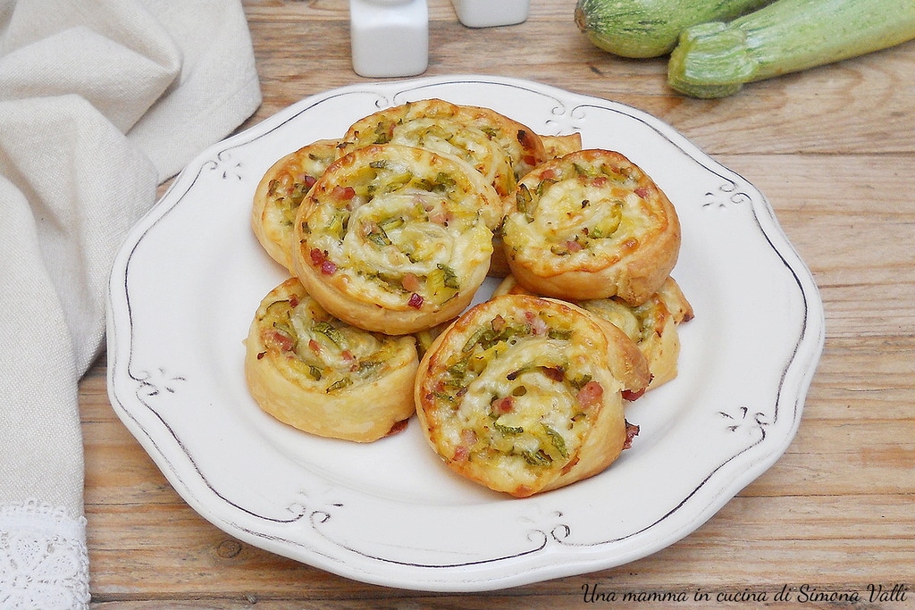 puff pastry swirls with zucchini and speck