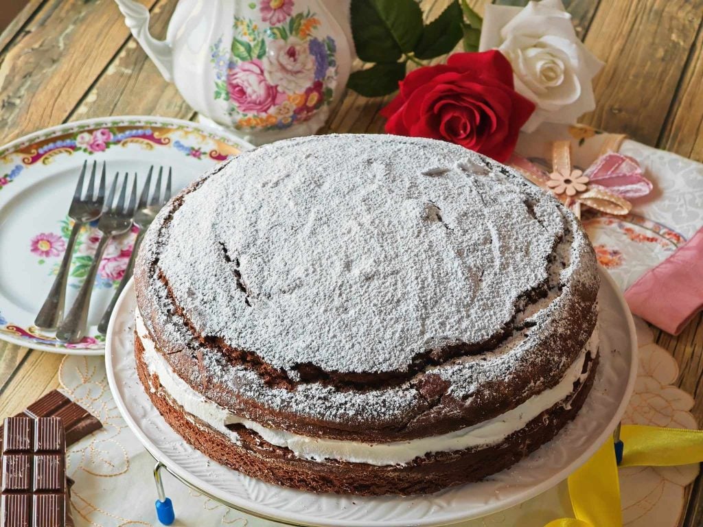 Chocolate and Cream Cake