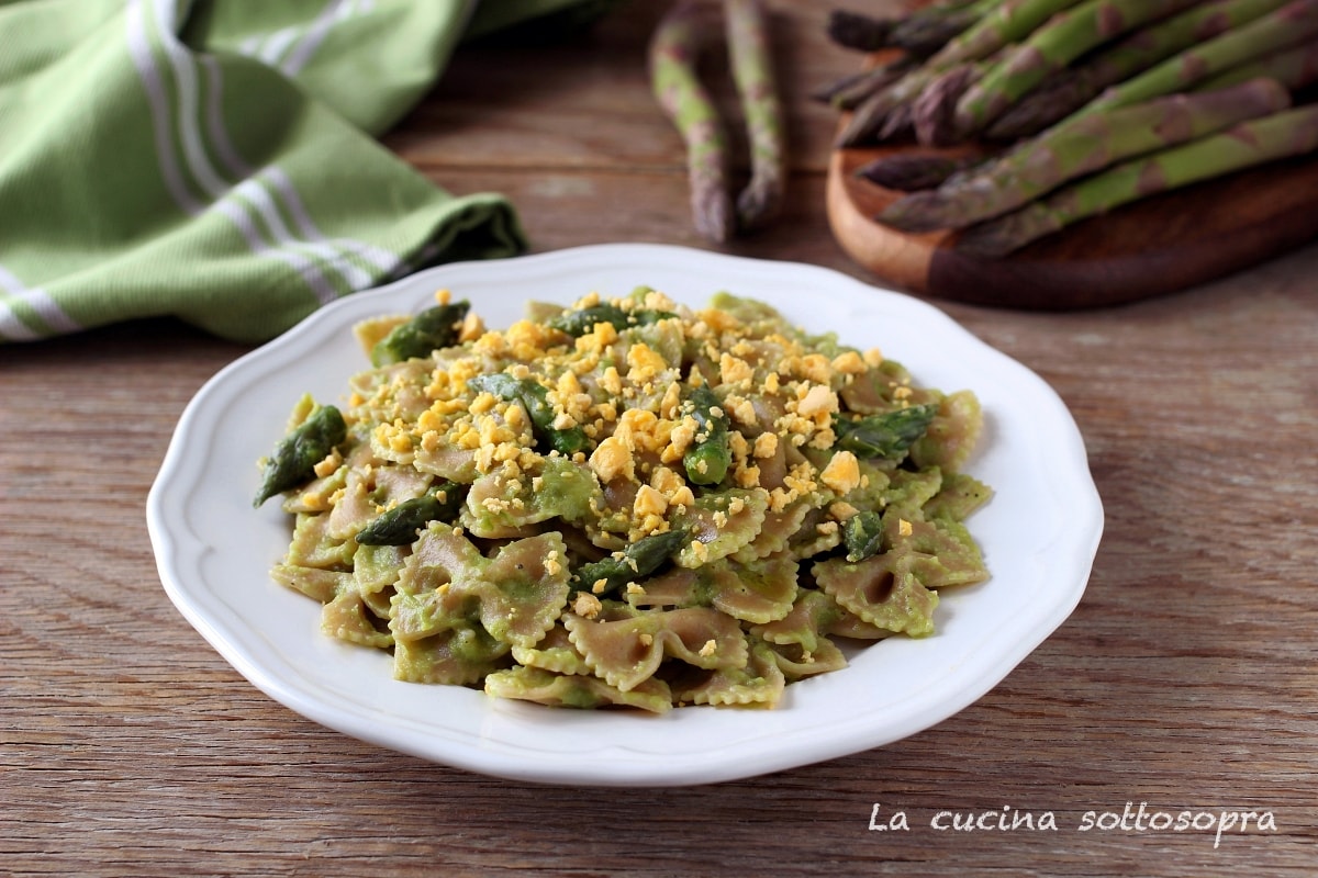 Pasta with Asparagus Cream