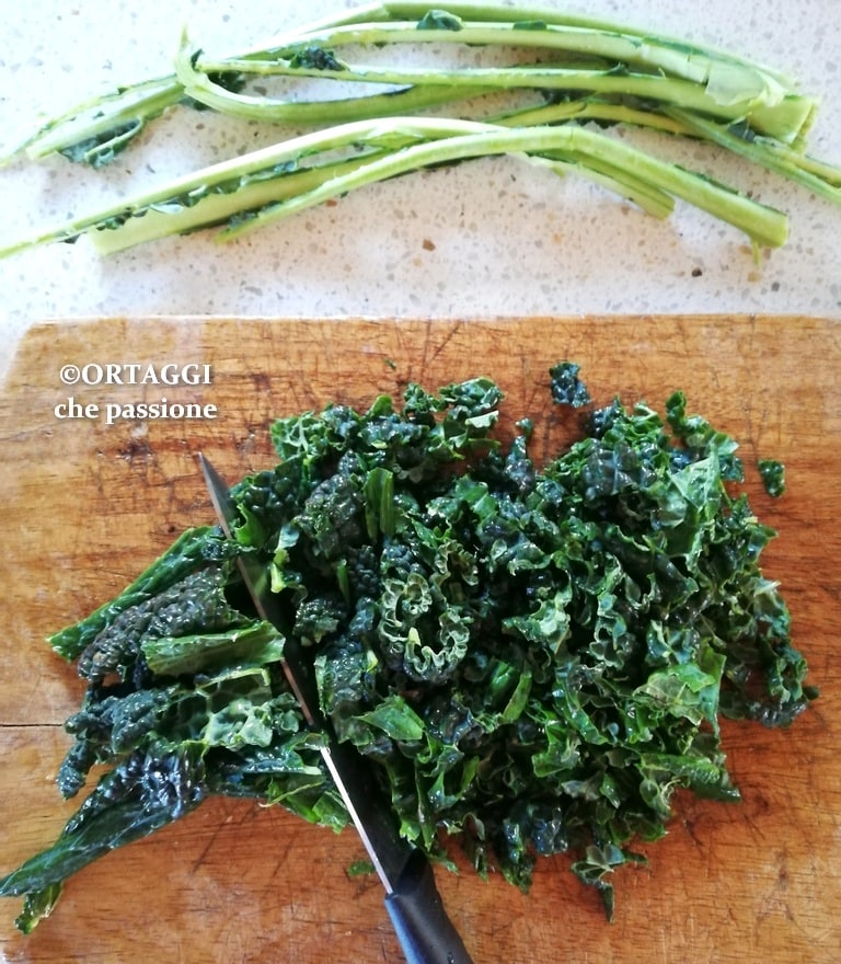 clean and cut black kale