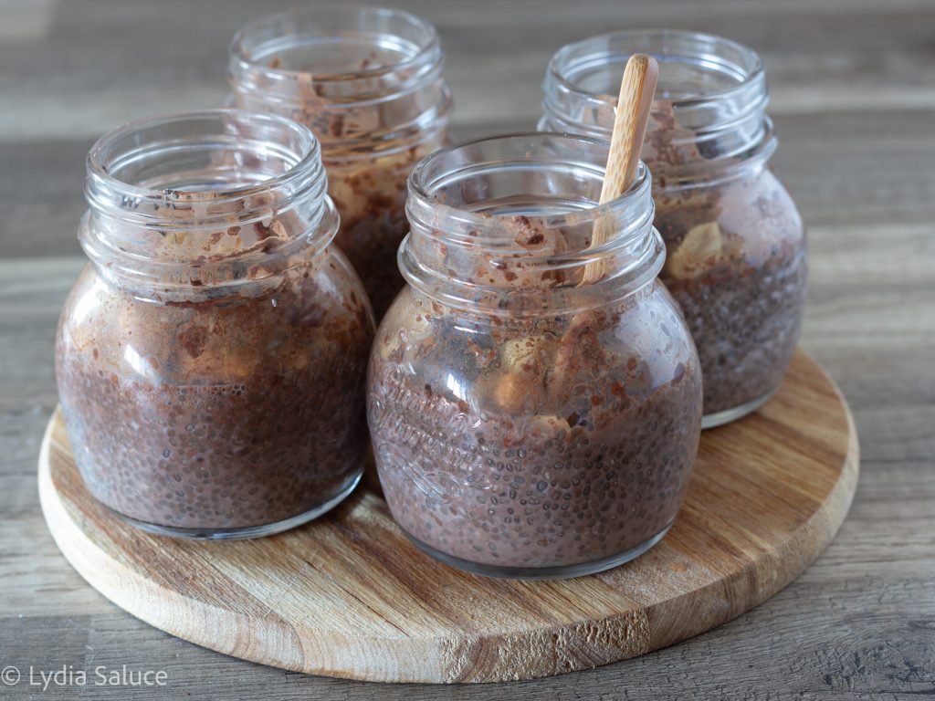 cocoa chia pudding