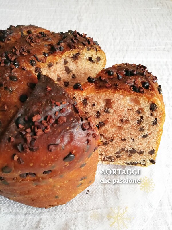 Simple light Panettone