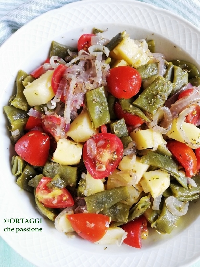 Cold snow peas and potatoes salad