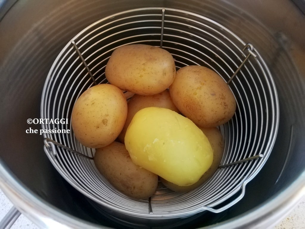 quick and tasty boiled potatoes