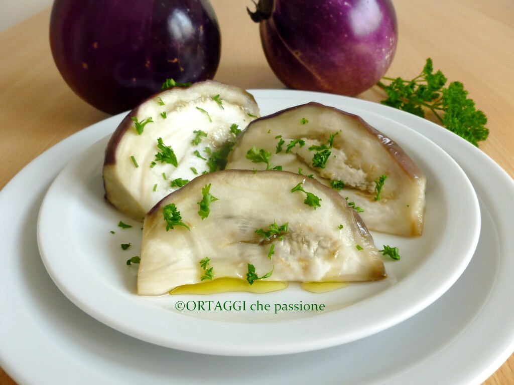 boiled eggplants boiled in water or steamed