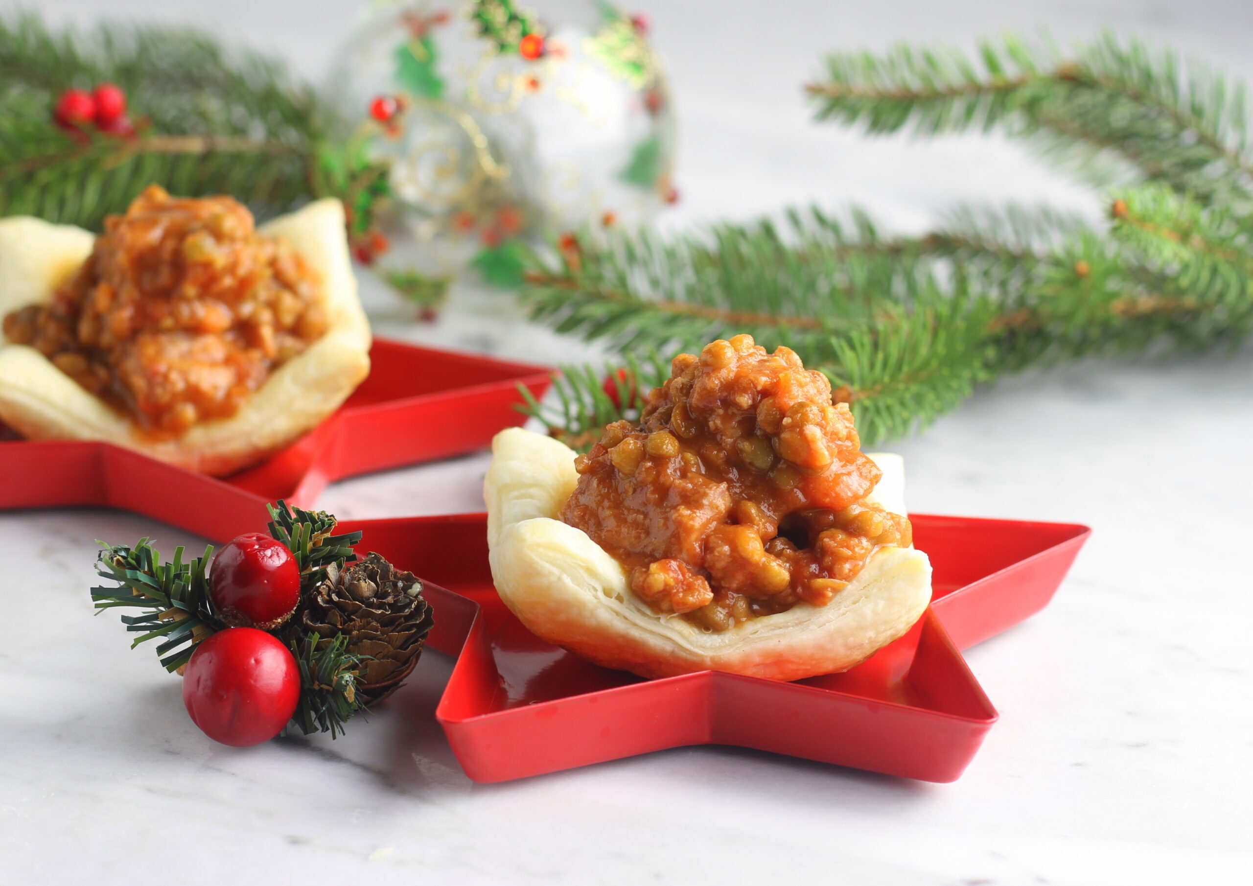 Pastry Baskets with Cotechino and Lentils