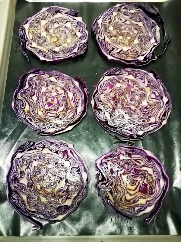 seasoned red cabbage