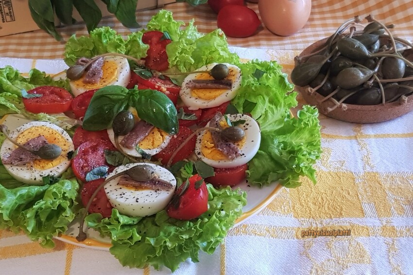 Neapolitan eggs