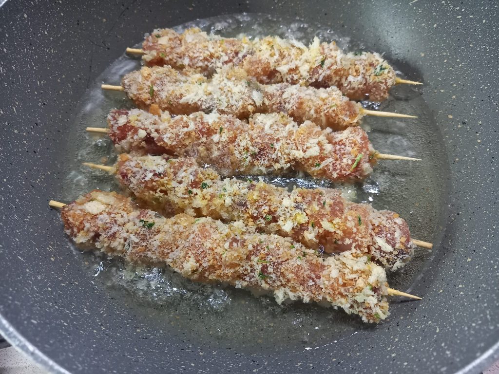 Sand-Coated Salmon Skewers
