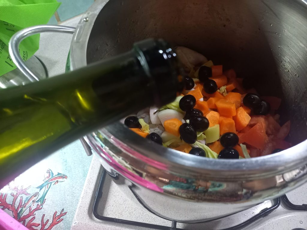 Sweet and Sour Rabbit in Pressure Cooker