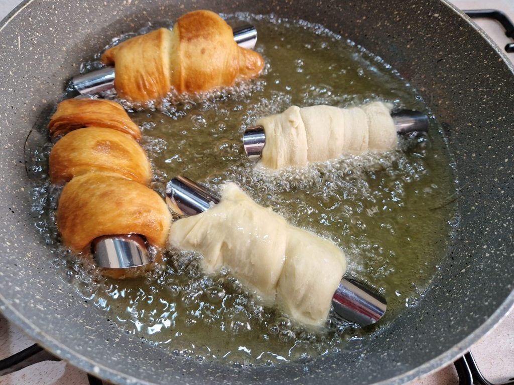 The Messinese Twisted Pastry
