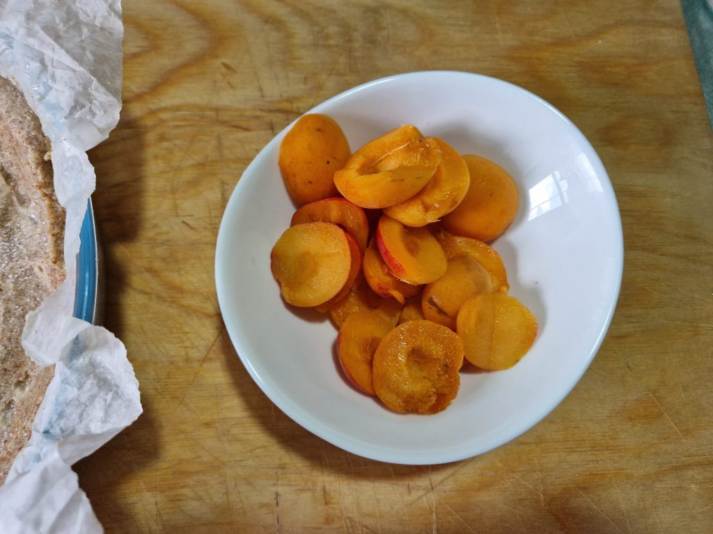 apricots
