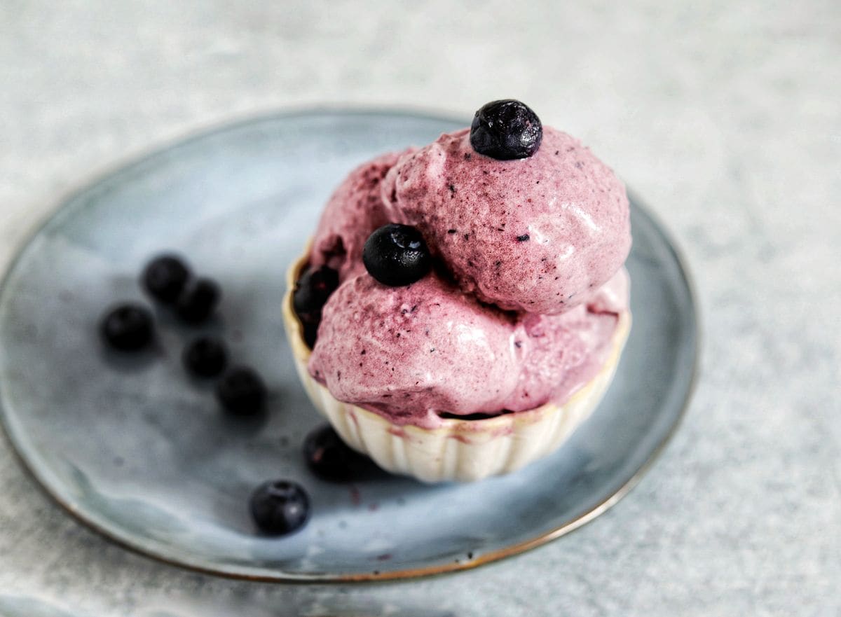 EASY FRUIT ICE CREAM RECIPE