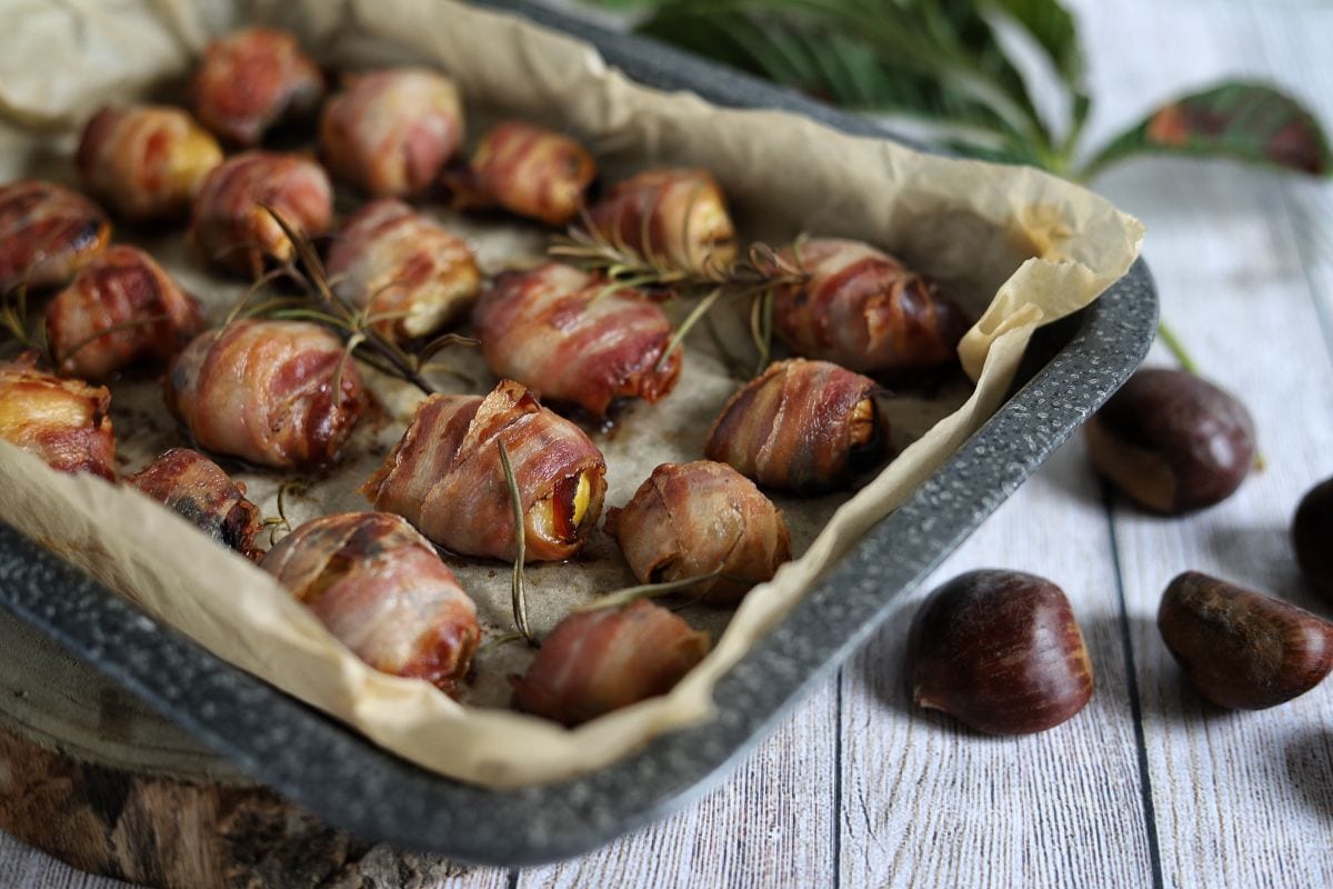 ROASTED CHESTNUTS IN BACON