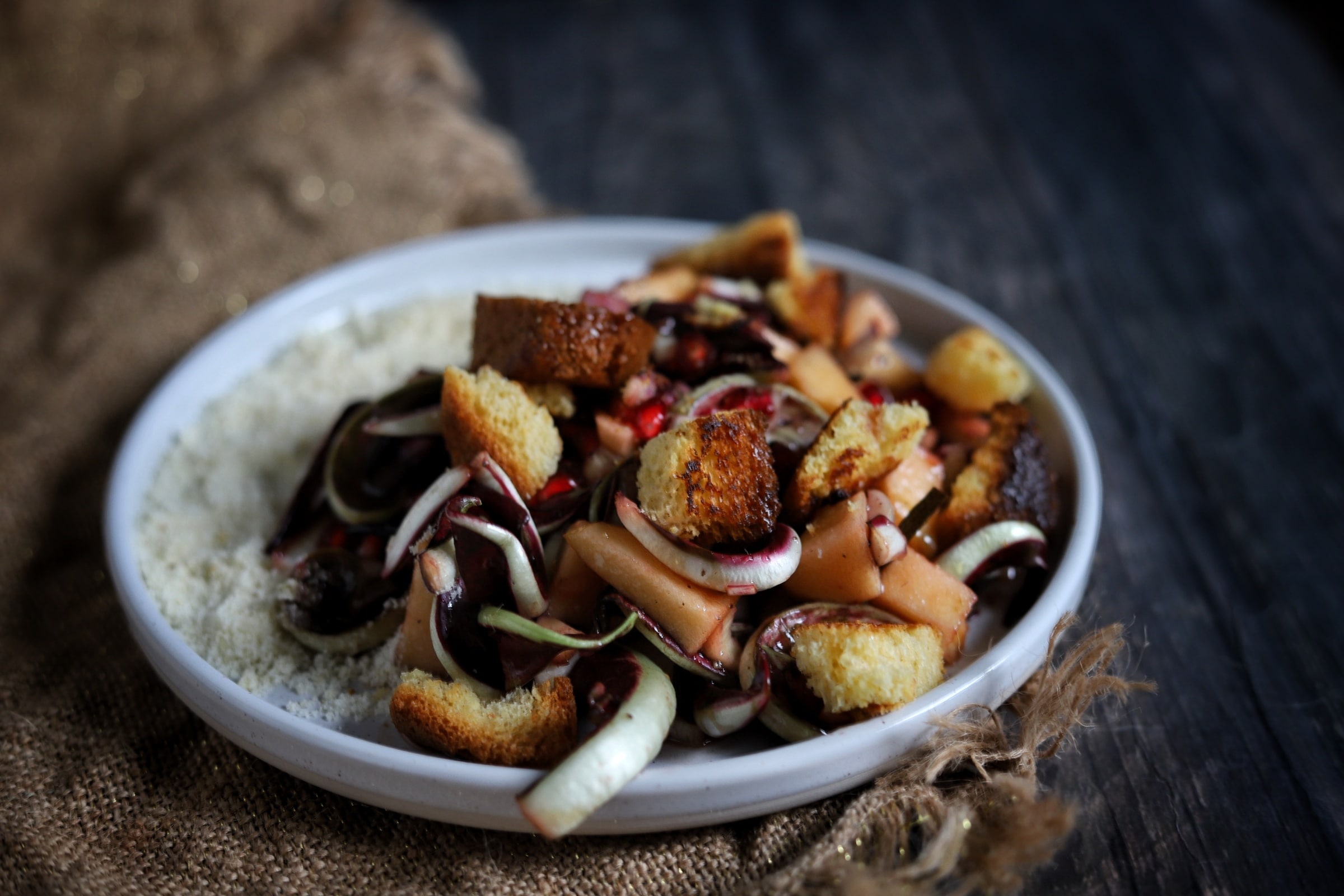 WINTER SALAD WITH PANDORO CROUTONS