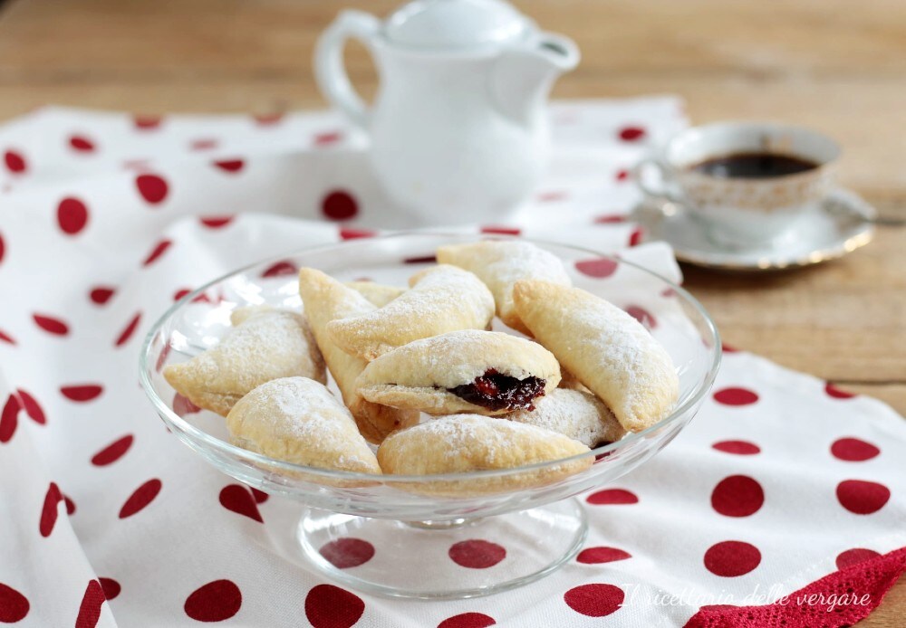 Puff Pastry Half-Moons with Jam