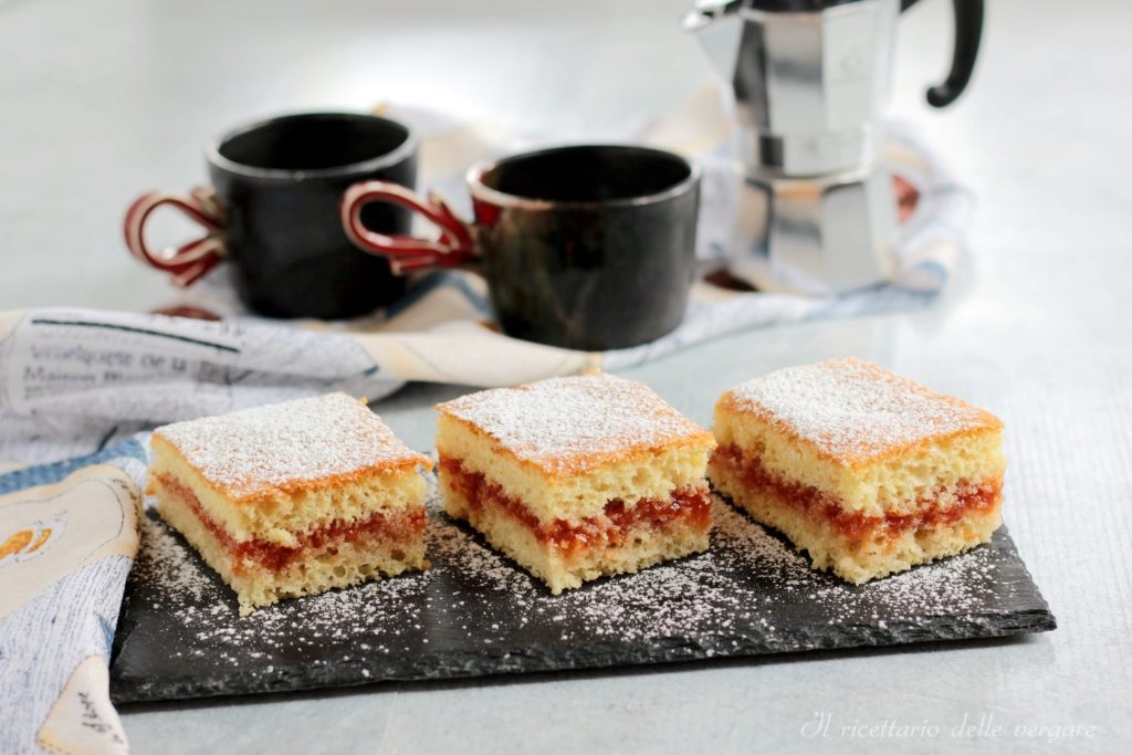 Square Snacks with Jam