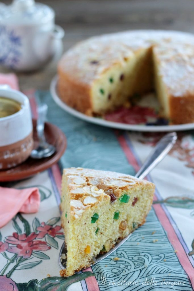 Cake with Candied Fruits