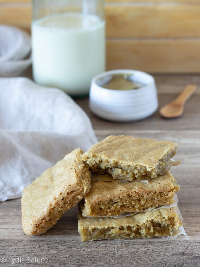 pistachio brownies
