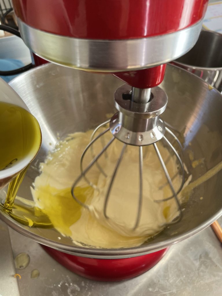 Preparation of the Carnival Berlingozzo batter
