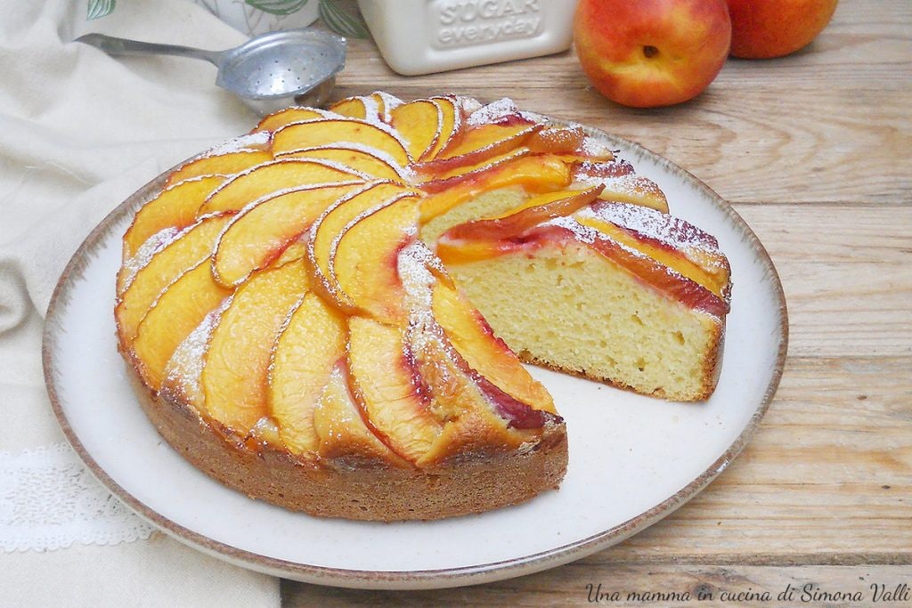3 ricotta and peaches cake
