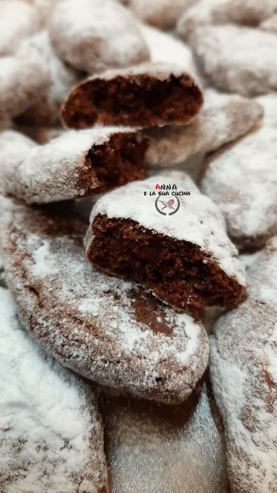 Cocoa Ricciarelli Soft Almond Cookies