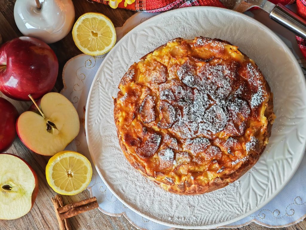 Cake with Lots of Apples