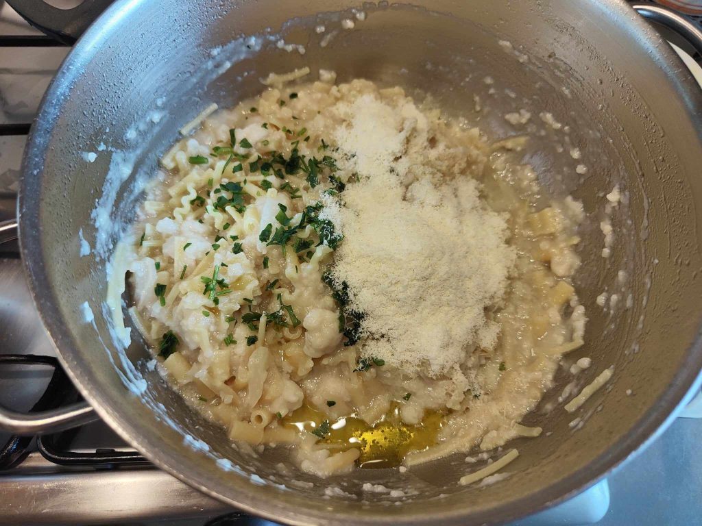 Pasta with Neapolitan Cauliflower