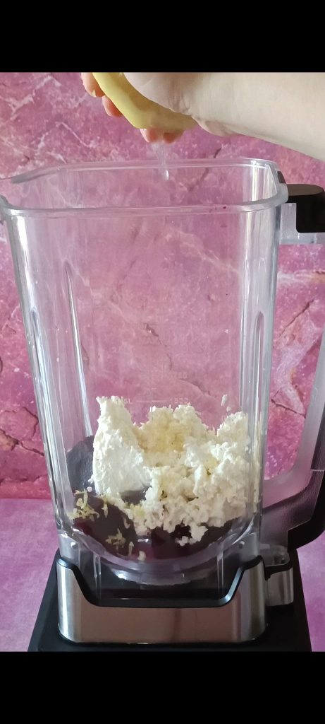 All ingredients for the sauce in the blender