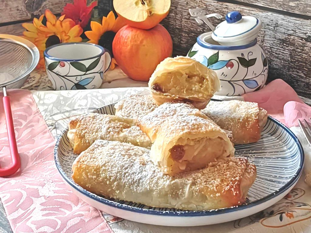 Mini Filo Pastry Strudels