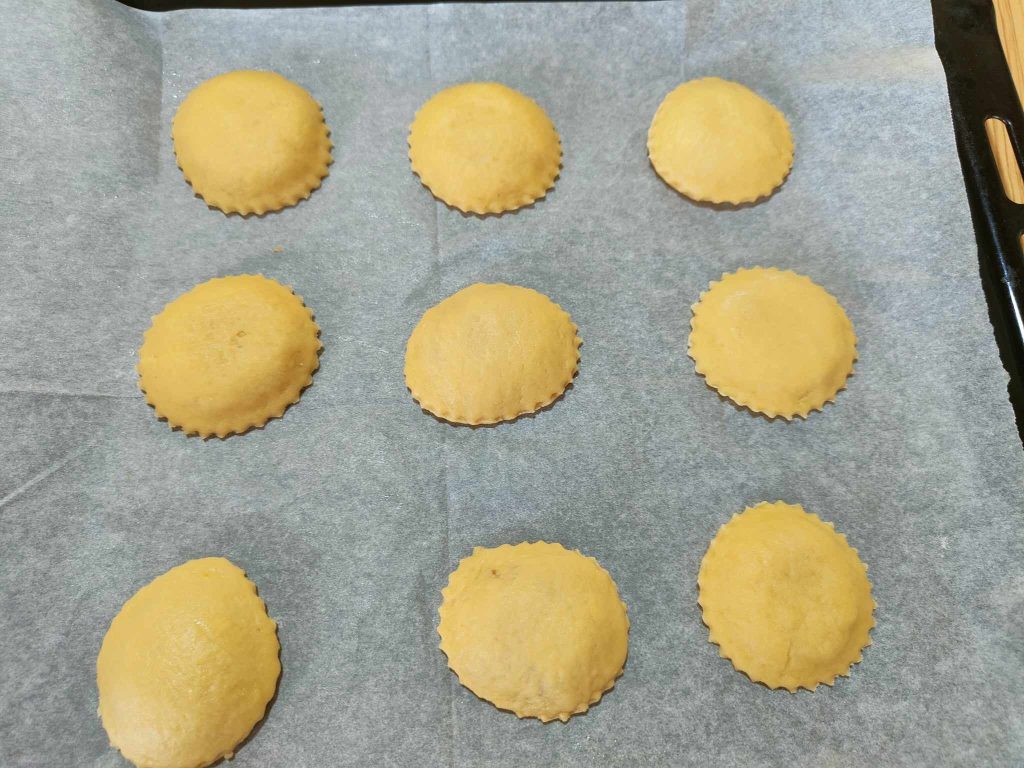 Apple-Filled Cookies