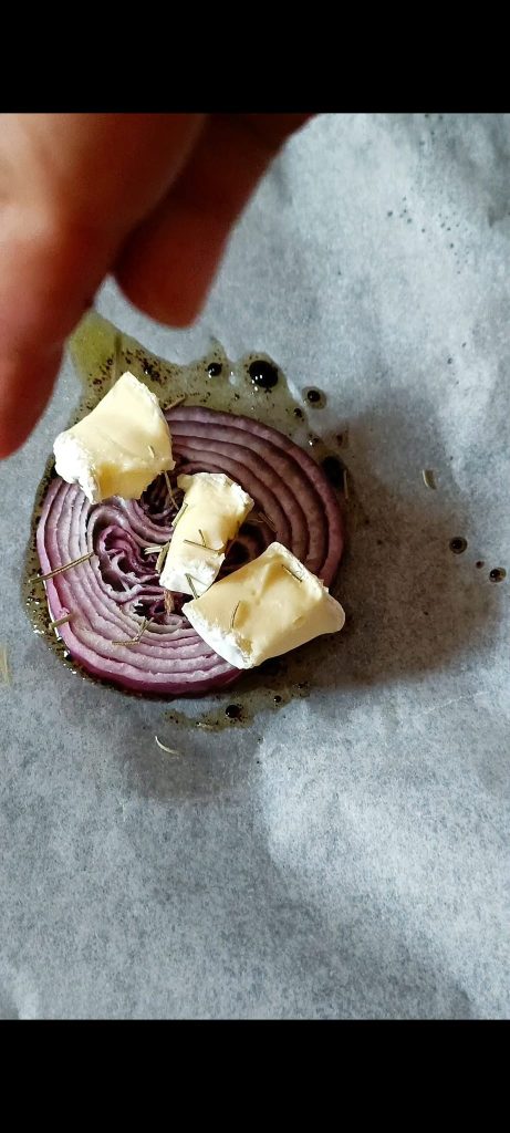 Brie and aromatic herbs
