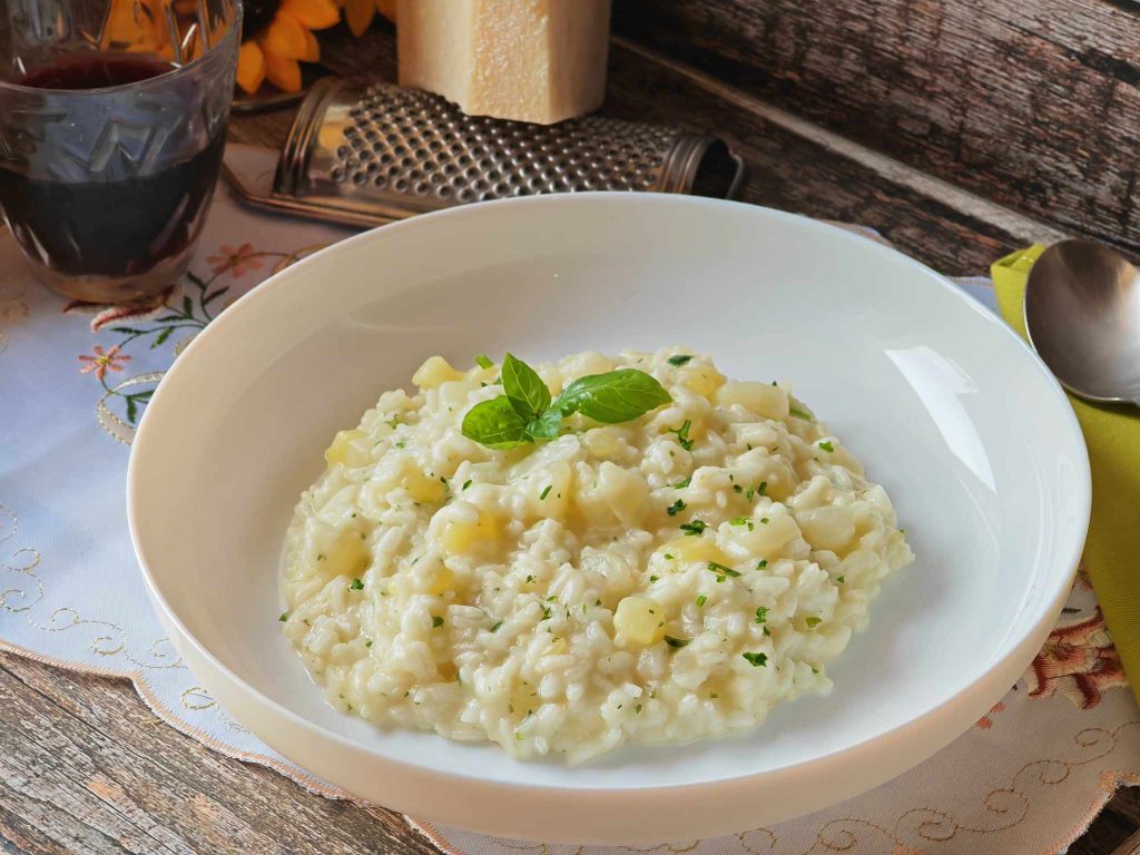 Rice with Potatoes and Provola Cheese