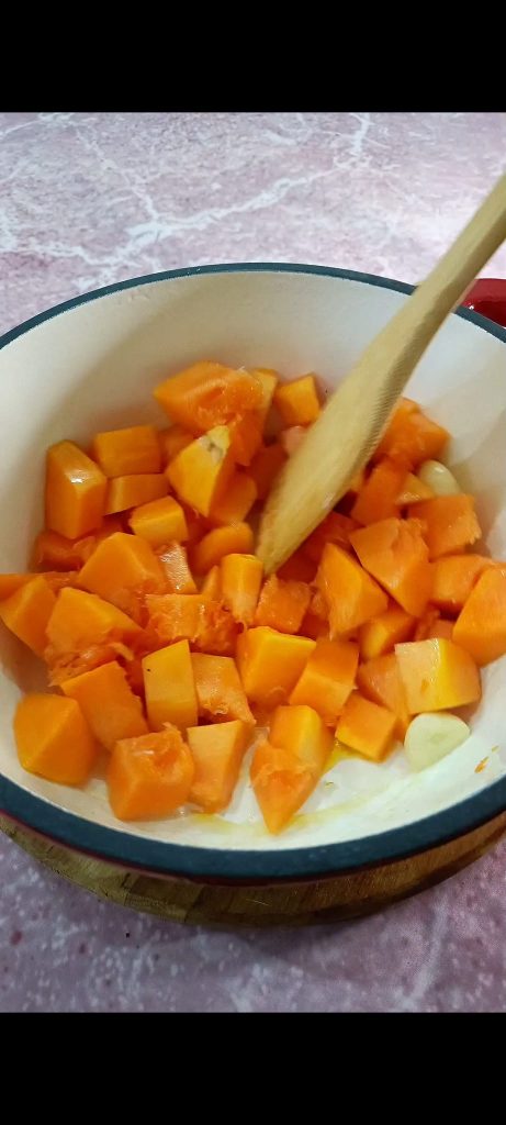 Adding the pumpkin