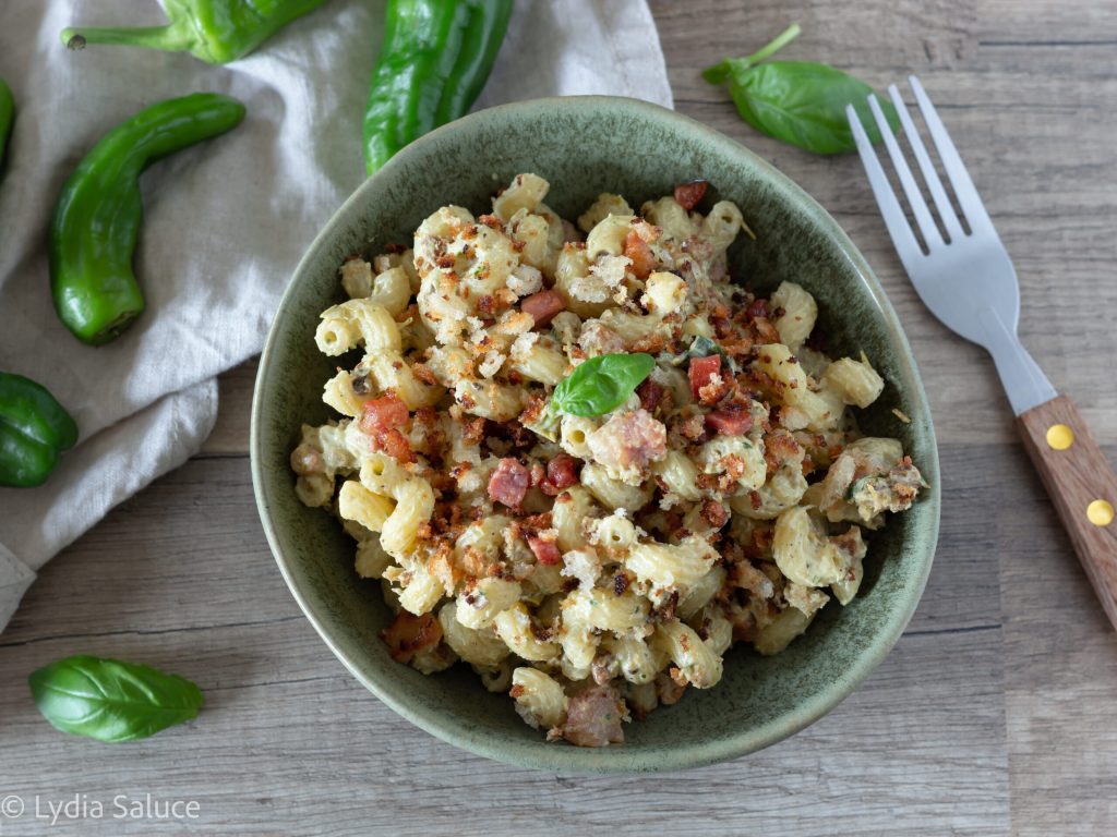 pasta with friggitelli cream